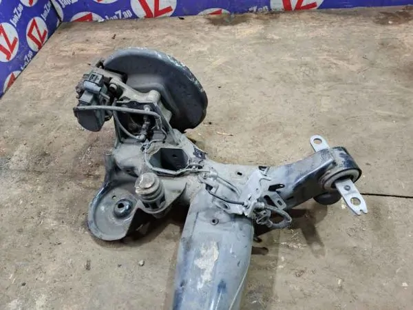 Балка поперечная Citroen C4 Picasso 3D