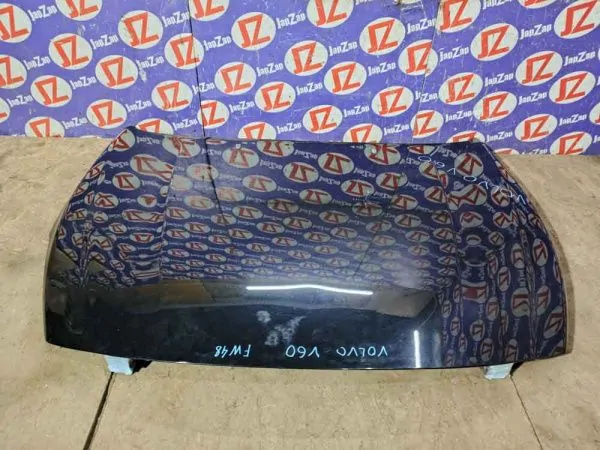 Капот Volvo V60 FW45