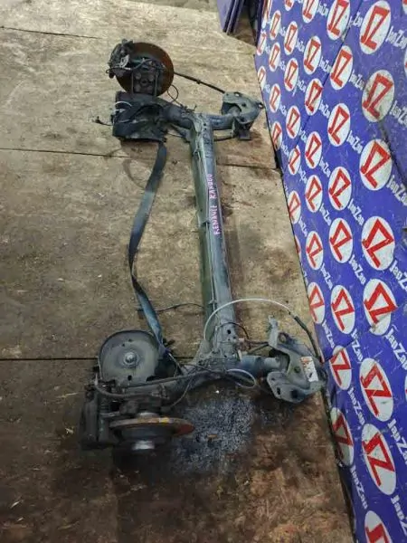 Балка поперечная Renault Kangoo KWO