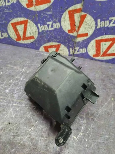 Блок предохранителей, реле Lancia Ypsilon 84609