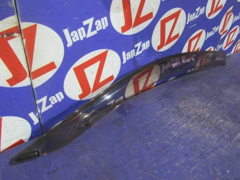 Ветровик для автомобиля Toyota Avensis