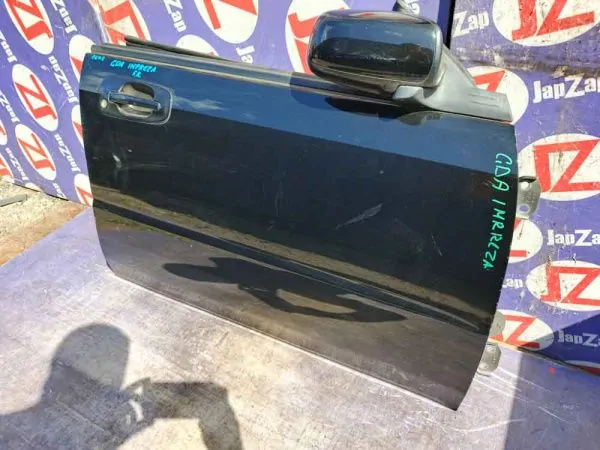 Дверь боковая Subaru Impreza GD3