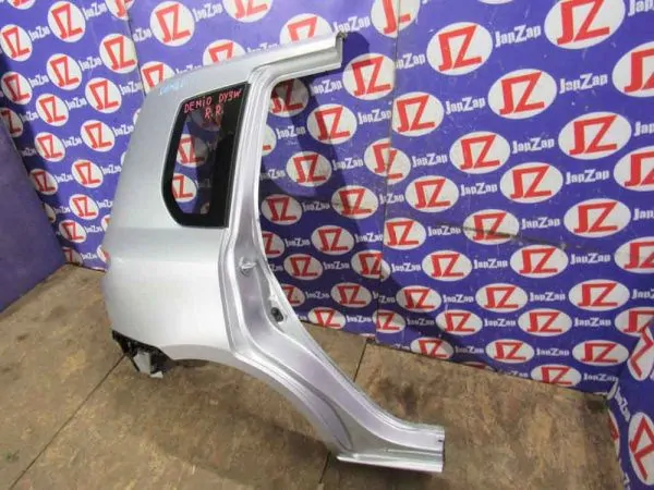 Крыло заднее Mazda Demio DY3W Крыло заднее Mazda Demio DY3W