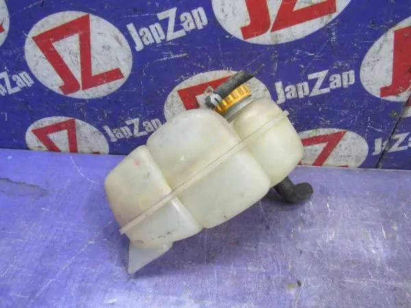 Бачок расширительный Opel Astra F