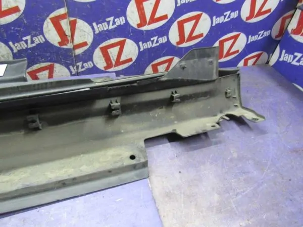 Порог пластиковый Mini Cooper Clubman R55