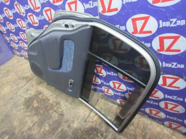 Дверь боковая Honda Life JB1
