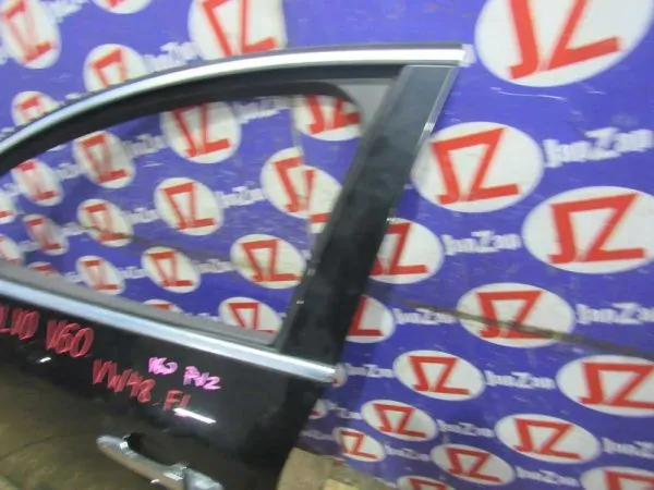 Дверь боковая Volvo V60 FW45