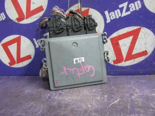 Блок управления двигателем Renault Captur 