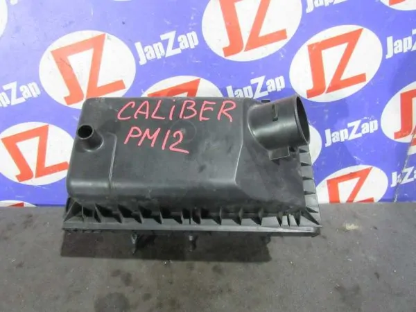 Корпус воздушного фильтра Dodge Caliber PM