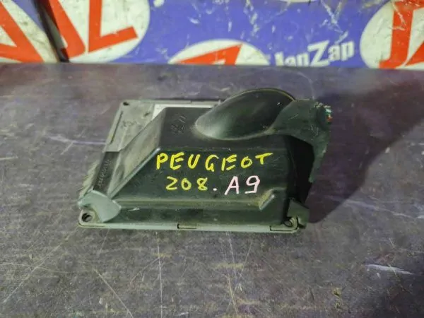 Блок управления двигателем Peugeot 208 A9
