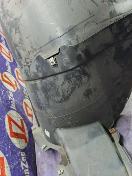 Подкрылок Volkswagen Golf 5K1