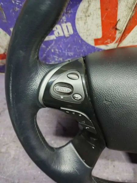 Руль Nissan Fuga Y51