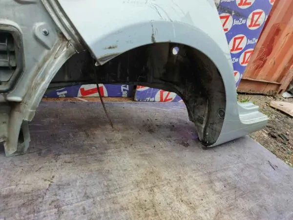 Крыло заднее Volkswagen Golf 5K1