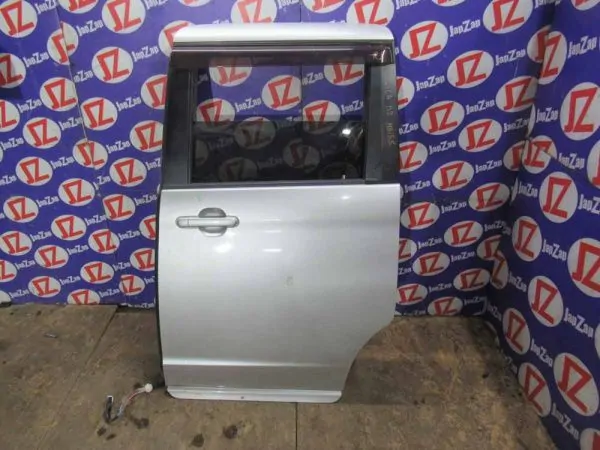 Дверь боковая Mitsubishi Delica D2 MB15S