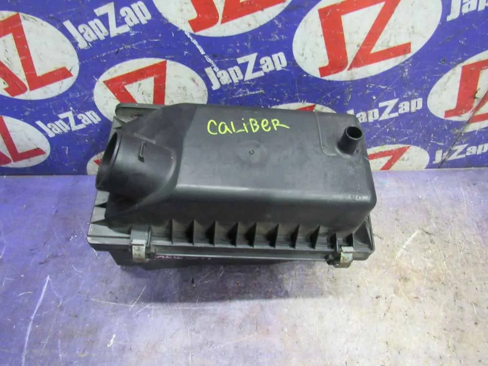 Корпус воздушного фильтра Dodge Caliber PM