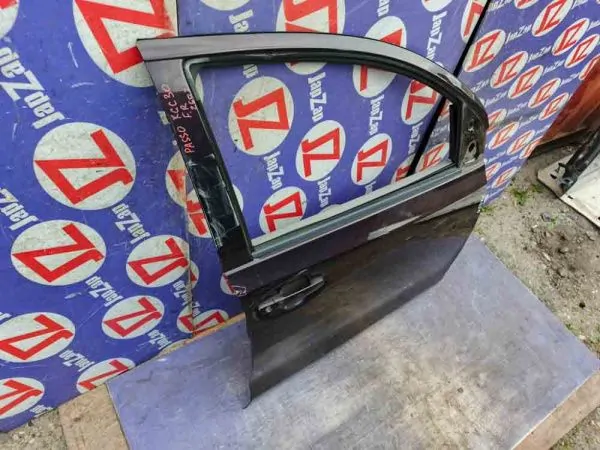 Дверь боковая Toyota Passo KGC30