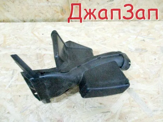 Воздухозаборник двигателя для Mitsubishi Grandis  NA4W  4G69       Воздухозаборник двигателя для Mitsubishi Grandis NA4W  4G69