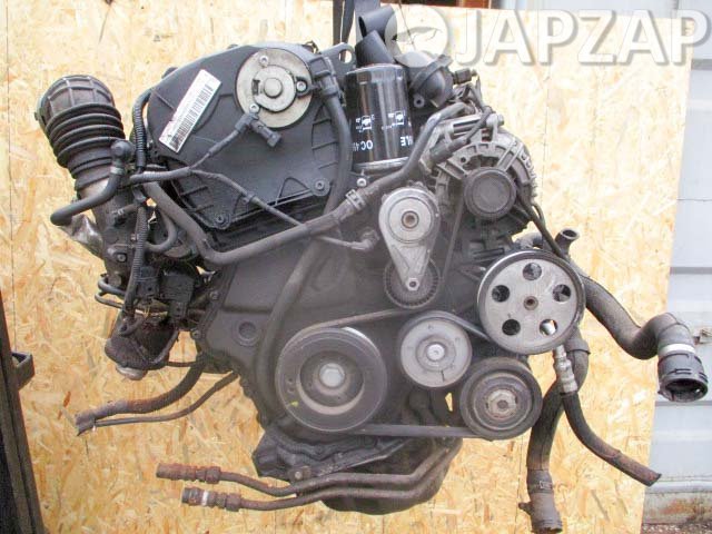 Двигатель для Audi A4 B8  CDH      