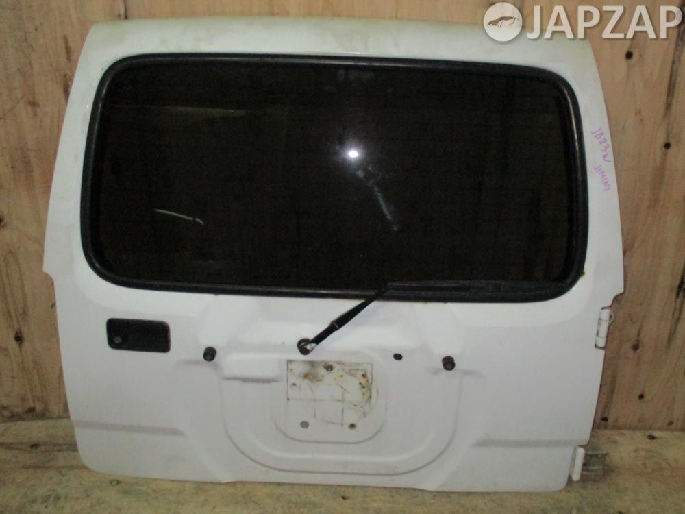 Дверь багажника для Suzuki Jimny JB23W  K6A  зад    Белый