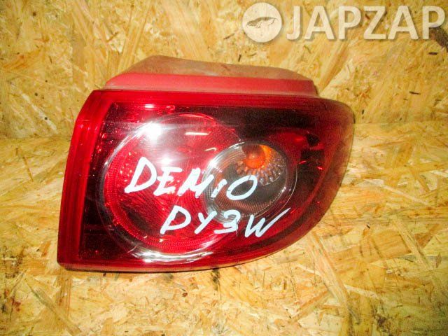 Фонарь задний для Mazda Demio DY        