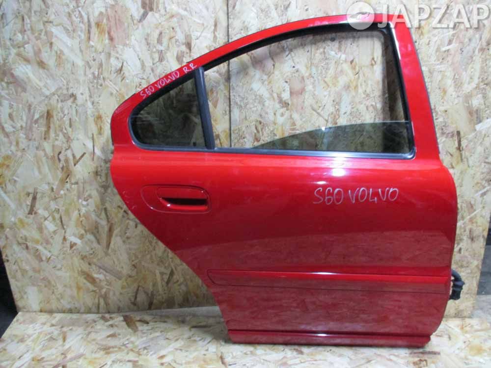 Дверь для Volvo S60 RS61 RS79 RH59 HV32  B5244S  зад право   Красный