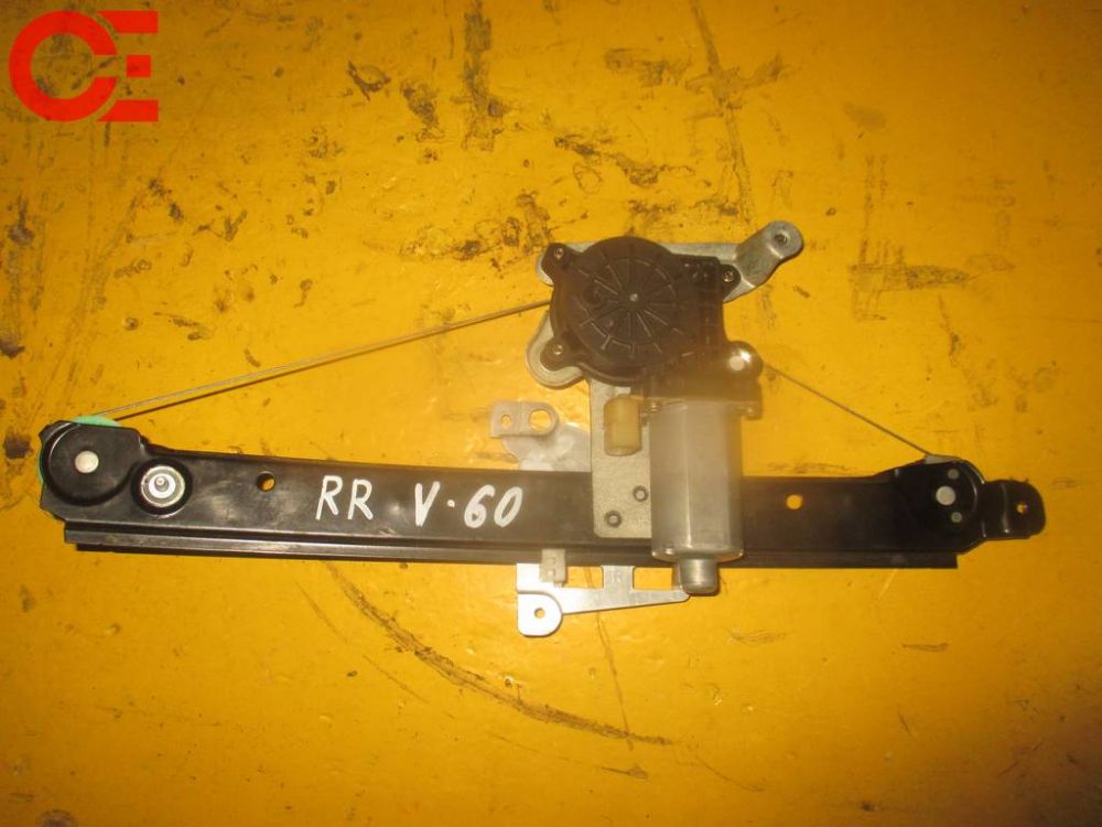 Стеклоподъемник для Volvo S60         