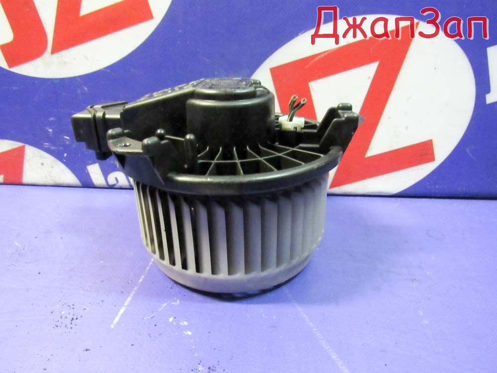 Мотор печки для Suzuki Swift ZC11S  M13A     272700-0301 