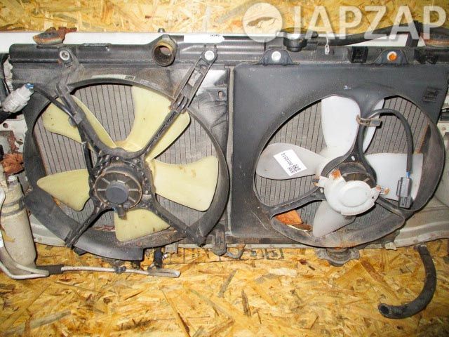 Вентилятор радиатора для Toyota Carina AT210        