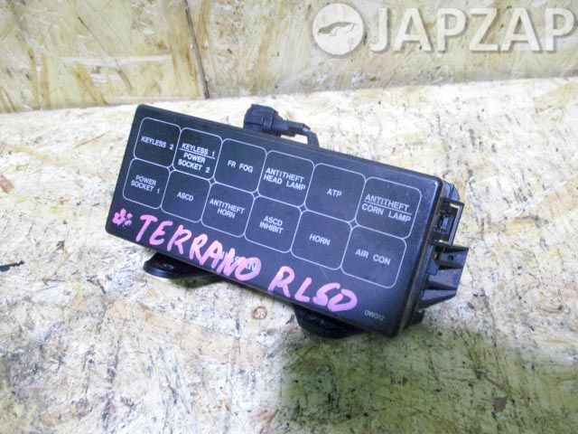 Блок предохранителей для Nissan Terrano LR50 RR50 PR50  VG33E      