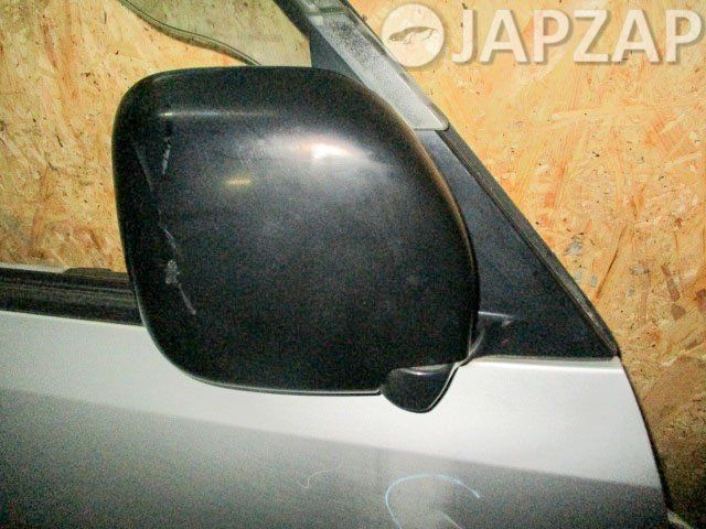 Зеркало для Mitsubishi Pajero 3 V73W    перед право   Черный