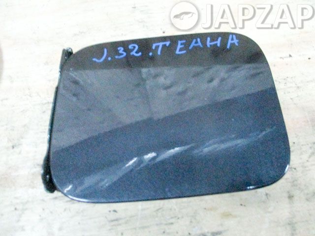 Лючок топливного бака для Nissan Teana J32  VQ25DE      Серый