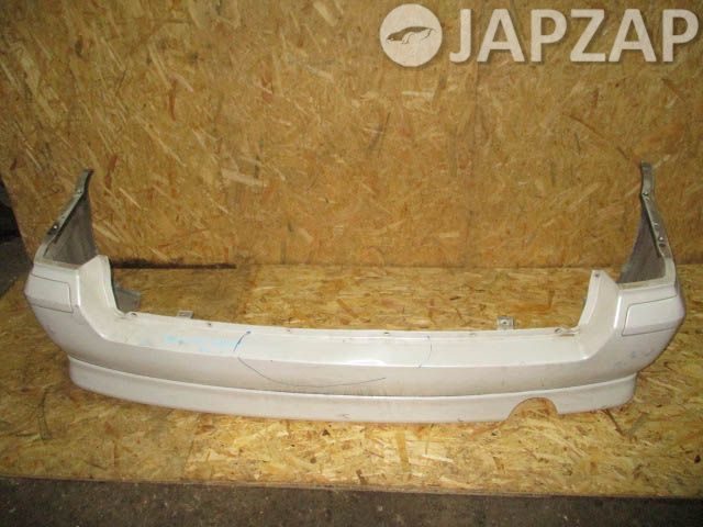 Бампер задний для Mitsubishi Chariot Grandis N84W  4G64      Белый