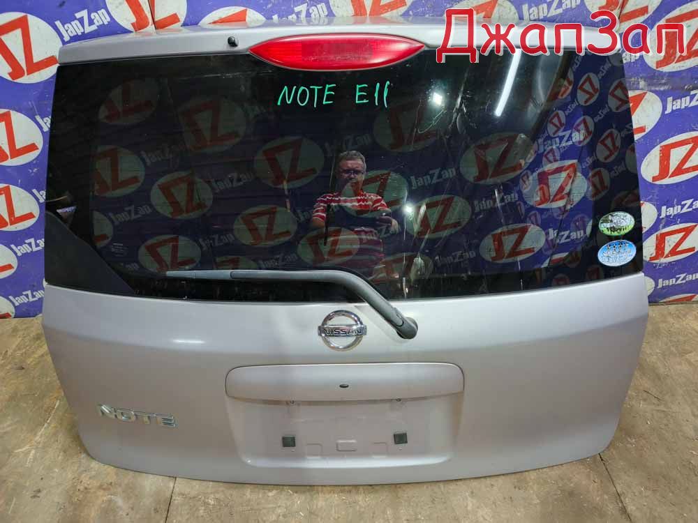 Дверь багажника для Nissan Note E11  HR15DE      