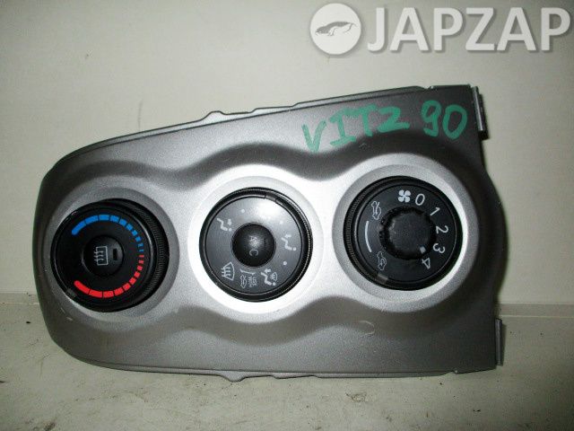 Управление печкой для Toyota Vitz SCP90        