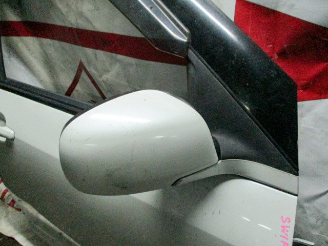Зеркало для Suzuki Swift 3 ZC ZD    перед право   Белый
