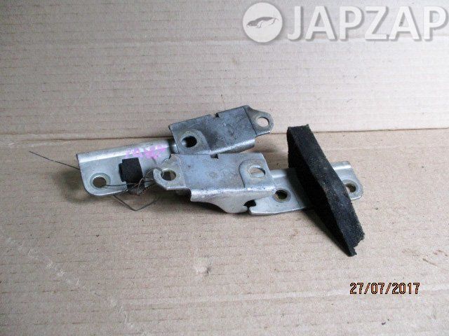 Петли капота для Mitsubishi Chariot Grandis N84W        