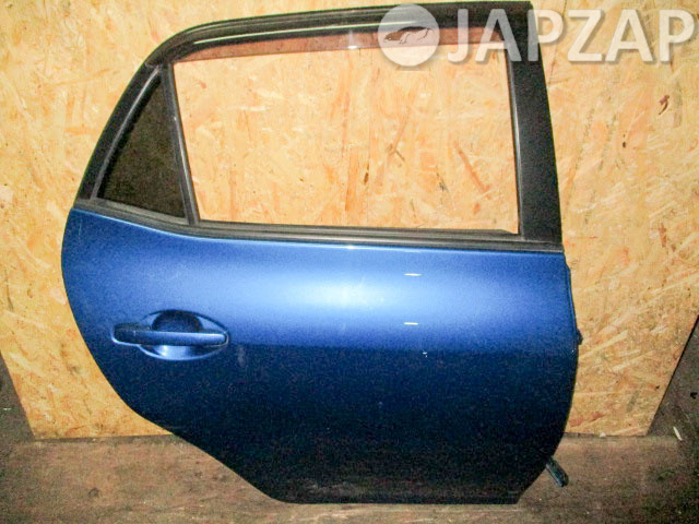 Дверь для Toyota Auris NZE151  1NZ-FE  зад право   Синий