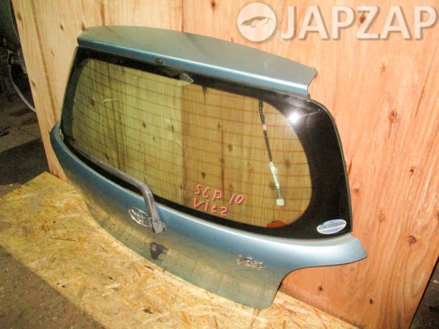 Дверь багажника для Toyota Vitz SCP10        Голубой