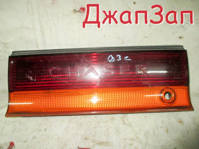 Вставка багажника для Toyota Chaser GX90  1G-FE  зад    