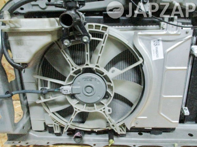 Вентилятор радиатора для Toyota Vitz SCP90        