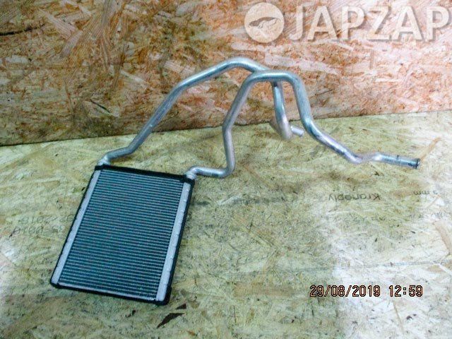 Радиатор печки для Toyota Wish ZNE10        