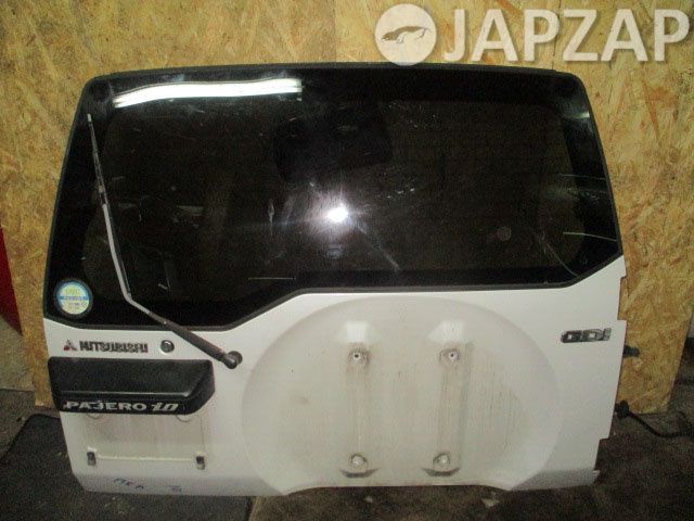 Дверь багажника для Mitsubishi Pajero Io H76W  4G93  зад    Белый