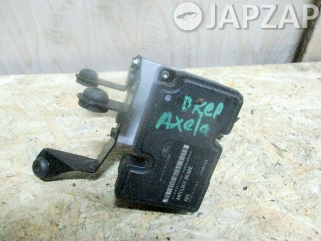 Блок abs для Mazda Axela BKEP  LF-DE      