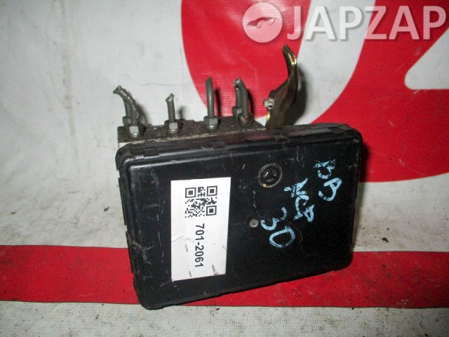 Блок abs для Toyota bB NCP30  2NZ-FE      