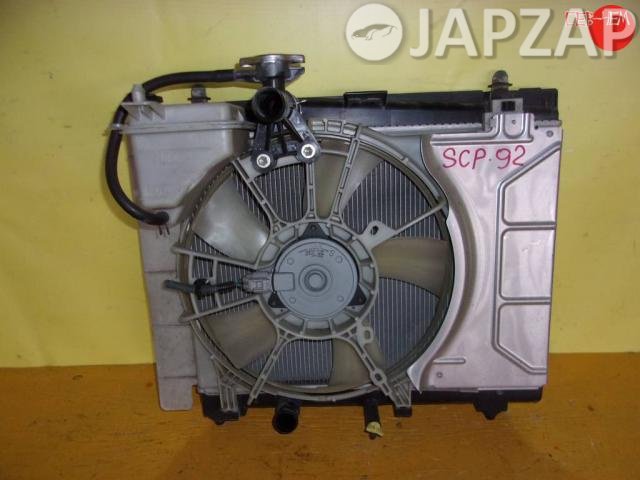 Радиатор основной для Toyota Belta         