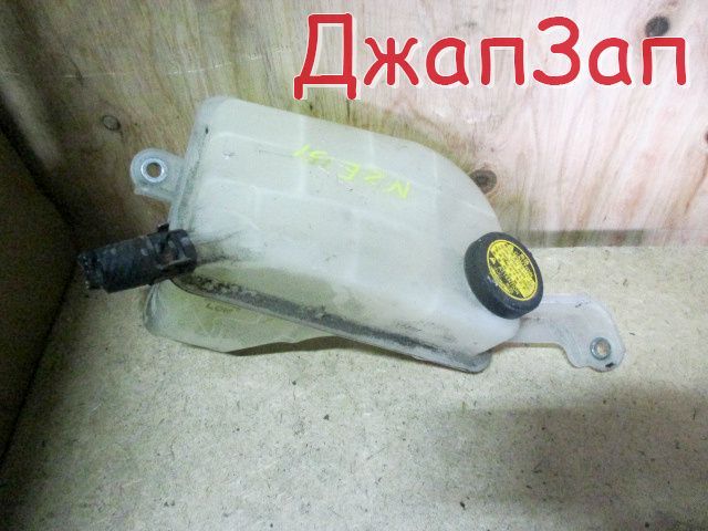 Бачок расширительный для Toyota Auris ZRE154  2ZR-FE      