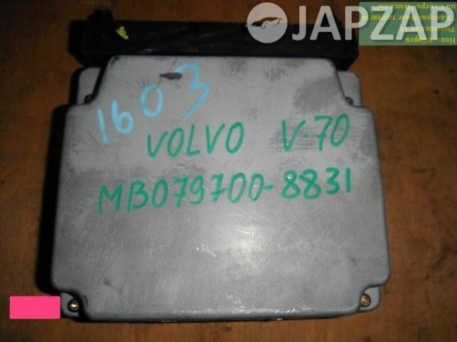 Блок управления двс для Volvo V70         