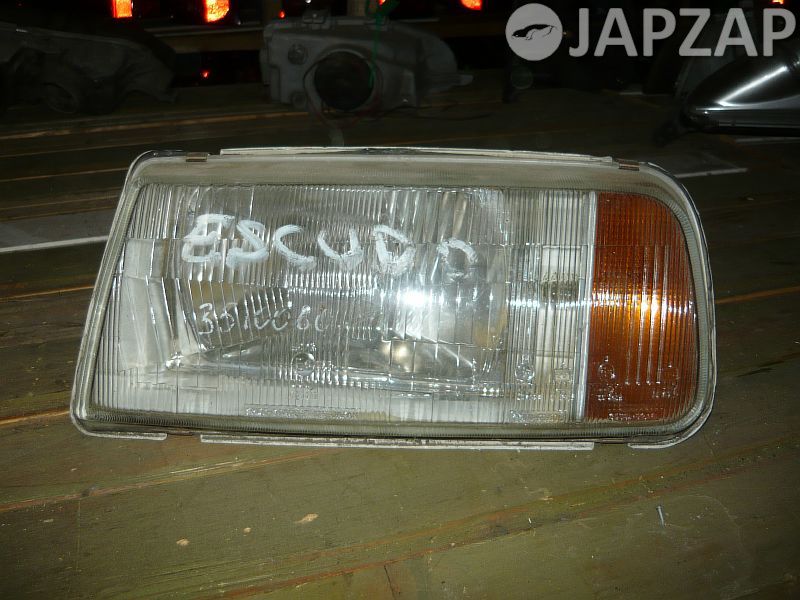Фара для Suzuki Escudo TA01        