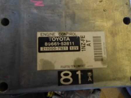 Блок управления двс для Toyota         89661-52811 
