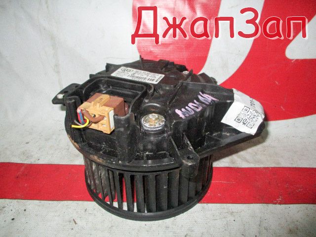 Мотор печки для Audi A4 B7 8К2 8ED        
